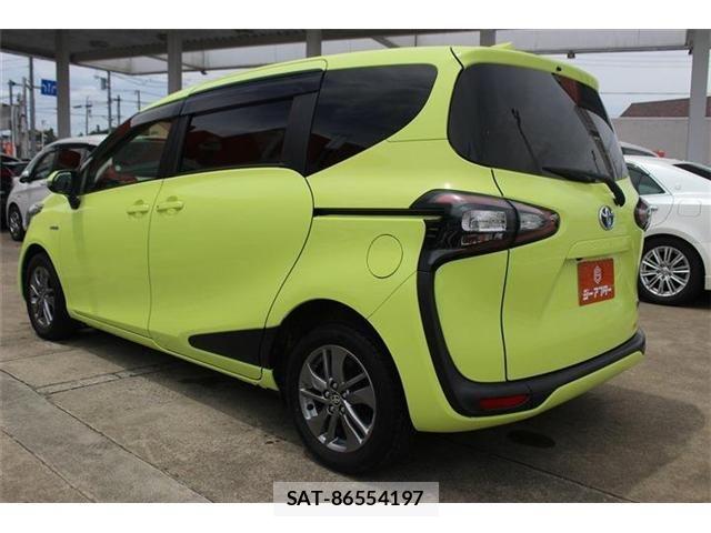 Toyota SIENTA 2015-10 6717291-10