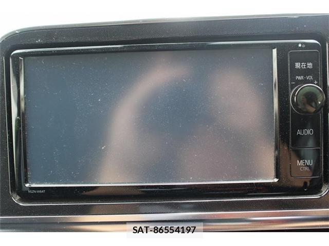 Toyota SIENTA 2015-10 6717291-1