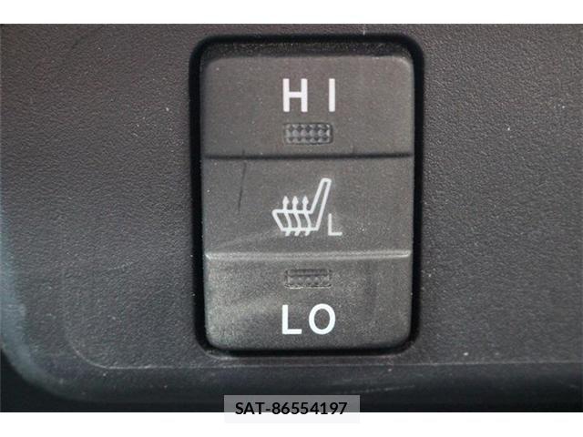 Toyota SIENTA 2015-10 6717291-4