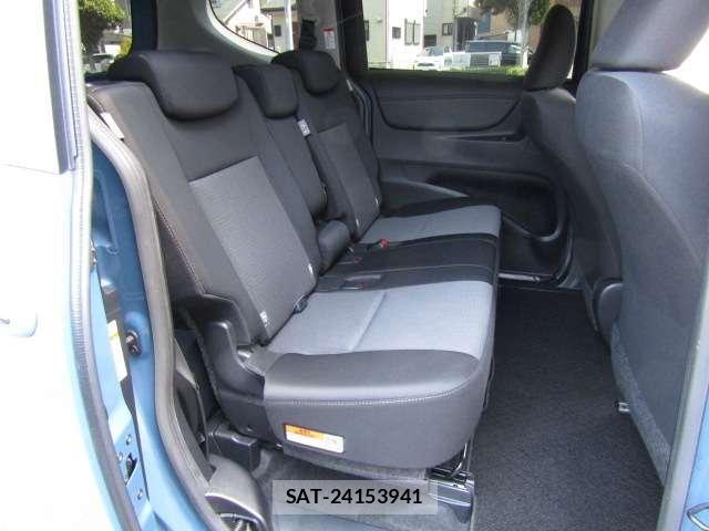 Toyota SIENTA 2021-12 6717286-11