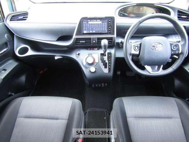 Toyota SIENTA 2021-12 6717286-2