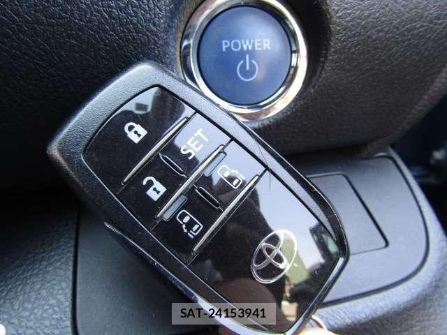 Toyota SIENTA 2021-12 6717286-6