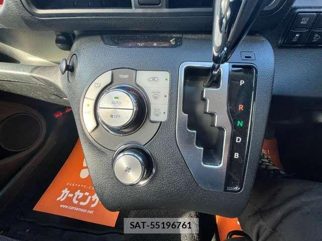Toyota SIENTA 2016-08 6717297-5