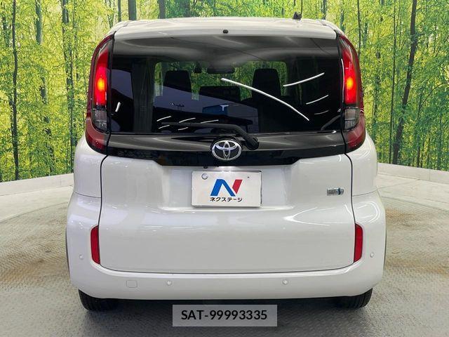 Toyota SIENTA 2022-10 6717278-14