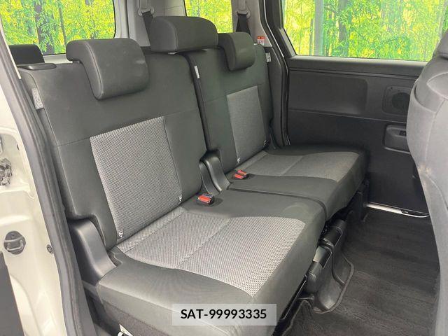 Toyota SIENTA 2022-10 6717278-8