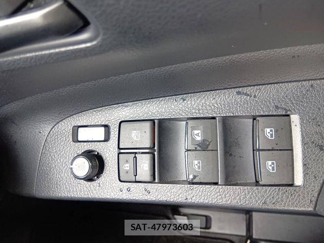 Toyota SIENTA 2021-03 6753323-7