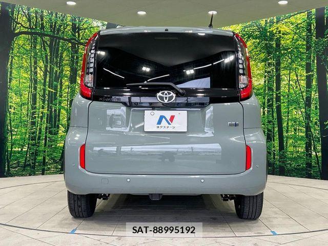 Toyota SIENTA 2023-08 6753305-15