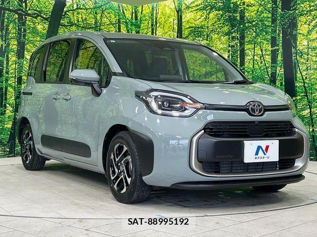 Toyota SIENTA 2023-08 6753305-16