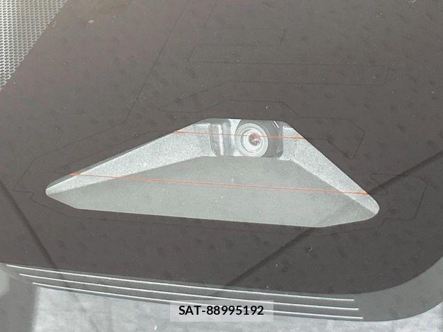 Toyota SIENTA 2023-08 6753305-2