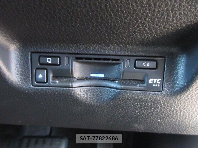 Toyota SIENTA 2024-02 6753318-18