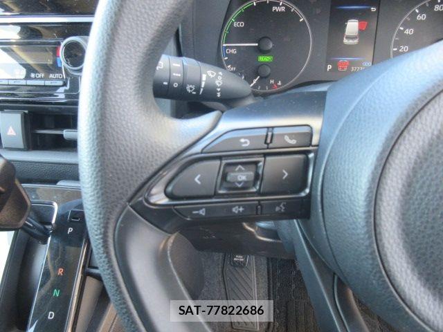 Toyota SIENTA 2024-02 6753318-23