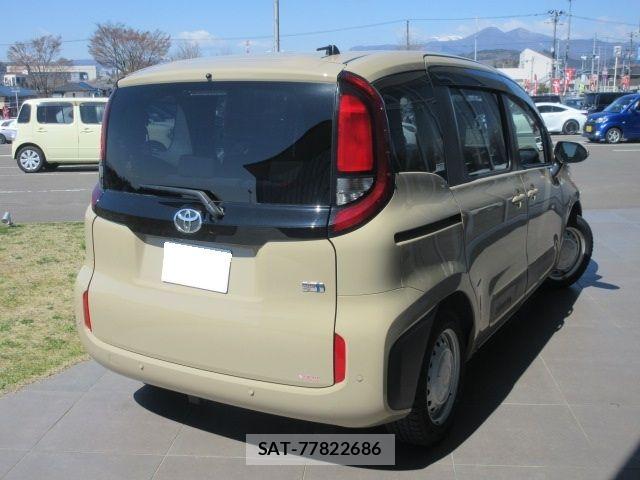 Toyota SIENTA 2024-02 6753318-2