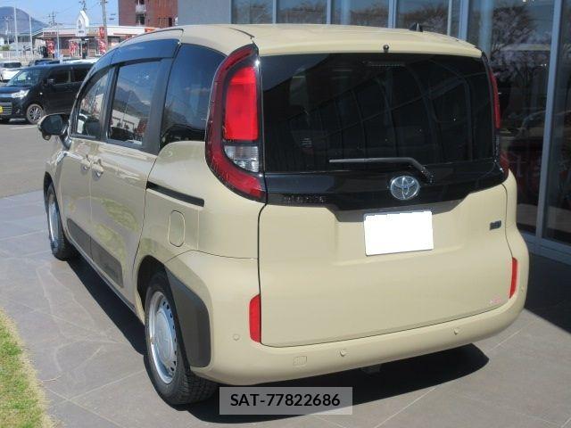 Toyota SIENTA 2024-02 6753318-4