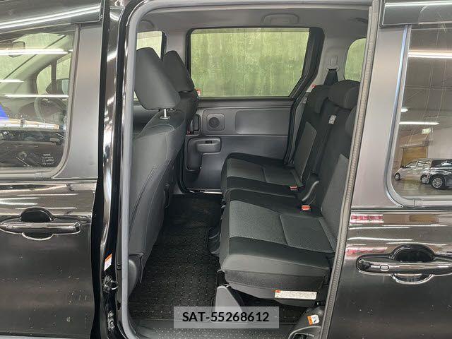 Toyota SIENTA 2023-08 6753317-12