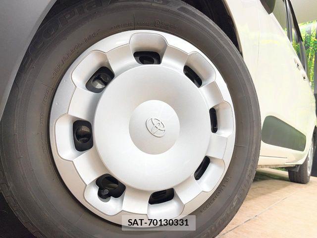 Toyota SIENTA 2023-09 6753309-13