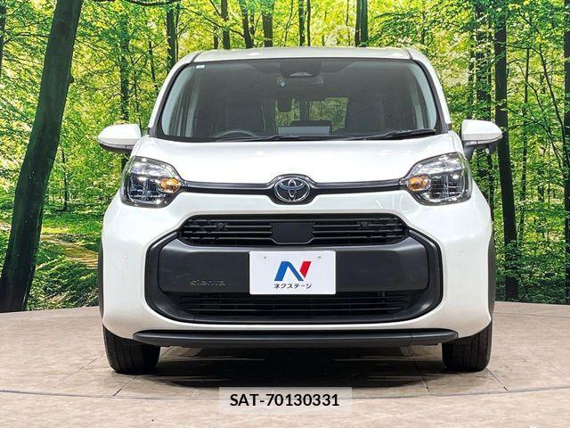 Toyota SIENTA 2023-09 6753309-14