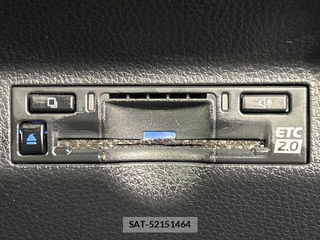 Toyota SIENTA 2023-02 6753300-10