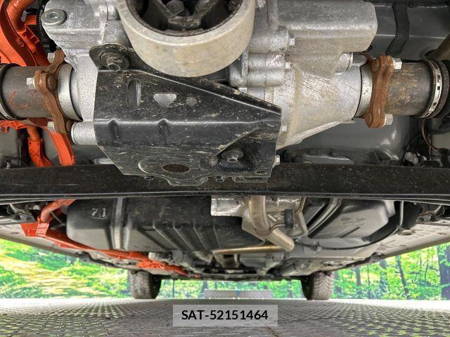 Toyota SIENTA 2023-02 6753300-11