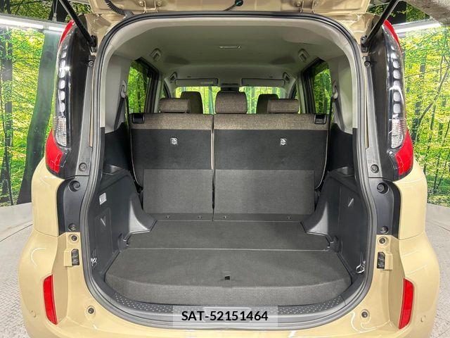 Toyota SIENTA 2023-02 6753300-12