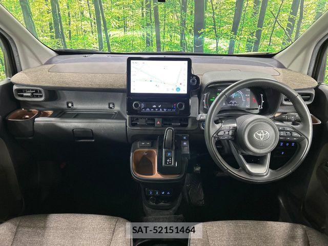 Toyota SIENTA 2023-02 6753300-1