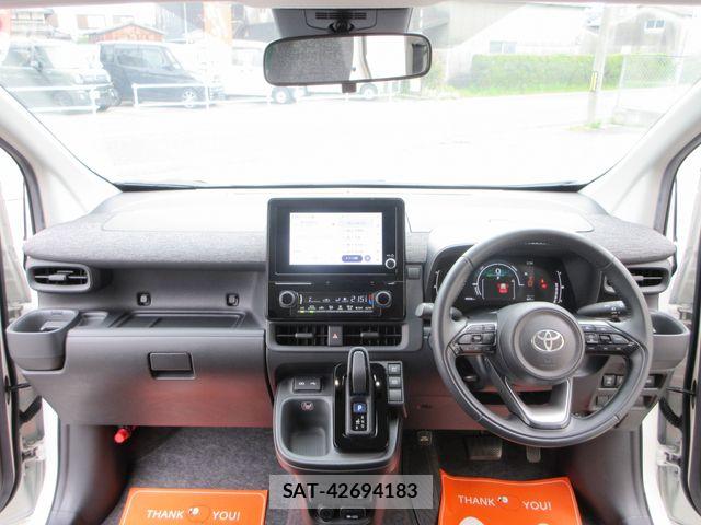 Toyota SIENTA 2022-11 6753316-17