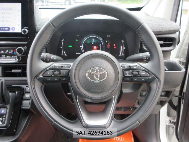 Toyota SIENTA 2022-11 6753316-18
