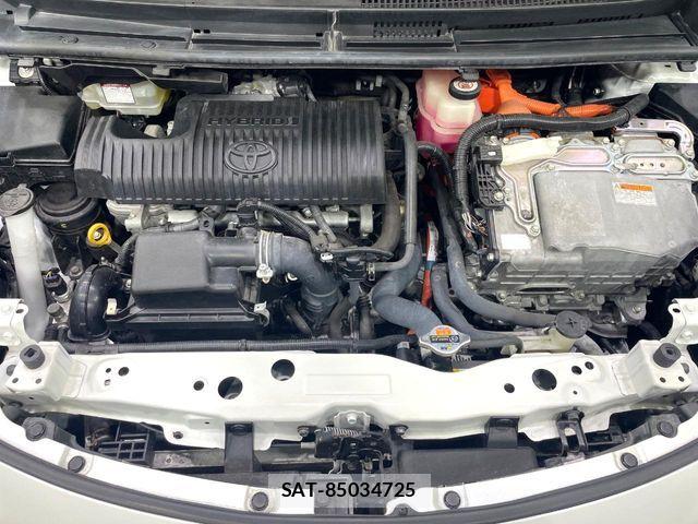 Toyota SIENTA 2018-11 6817285-17