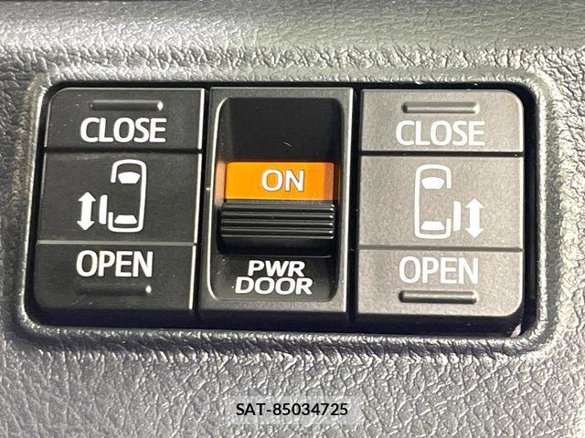 Toyota SIENTA 2018-11 6817285-3