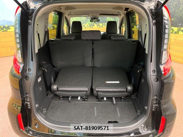 Toyota SIENTA 2024-10 6817261-9