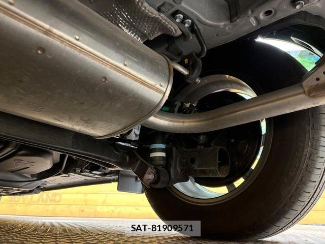 Toyota SIENTA 2024-10 6817261-19
