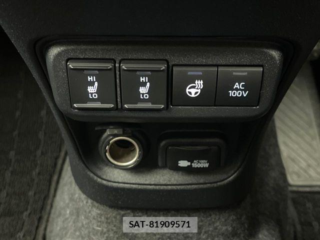Toyota SIENTA 2024-10 6817261-4