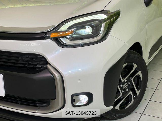 Toyota SIENTA 2022-11 6817263-11