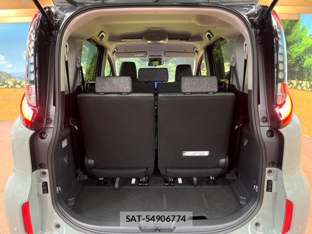 Toyota SIENTA 2026-02 6817260-10