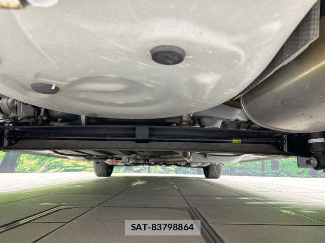 Toyota SIENTA 2021-02 6817264-18