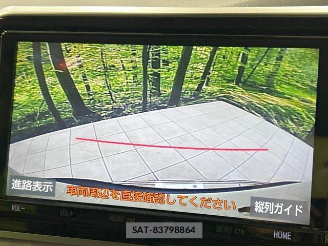 Toyota SIENTA 2021-02 6817264-3