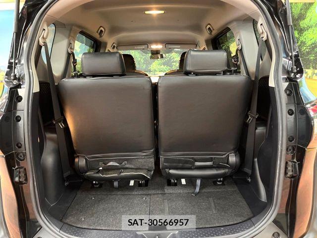 Toyota SIENTA 2015-09 6817281-10