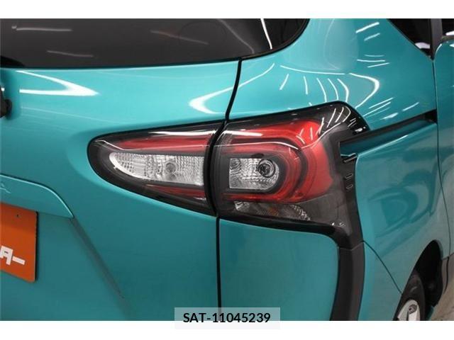Toyota SIENTA 2019-03 6817287-18