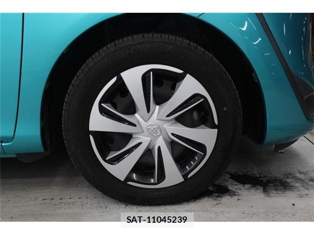Toyota SIENTA 2019-03 6817287-22