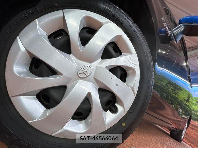 Toyota SIENTA 2016-09 6817283-13