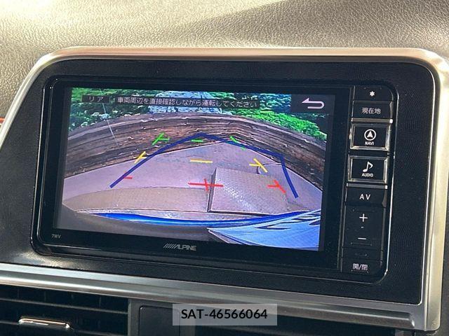 Toyota SIENTA 2016-09 6817283-5