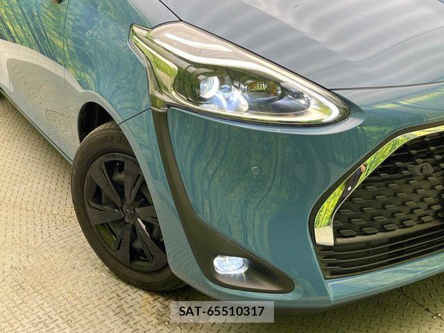 Toyota SIENTA 2021-11 6817269-12