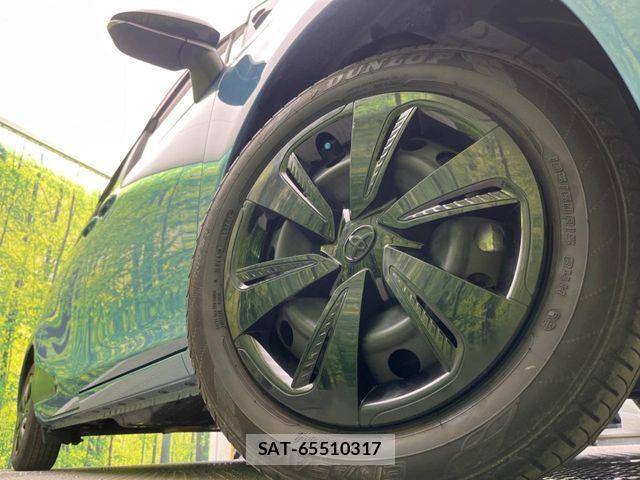 Toyota SIENTA 2021-11 6817269-13