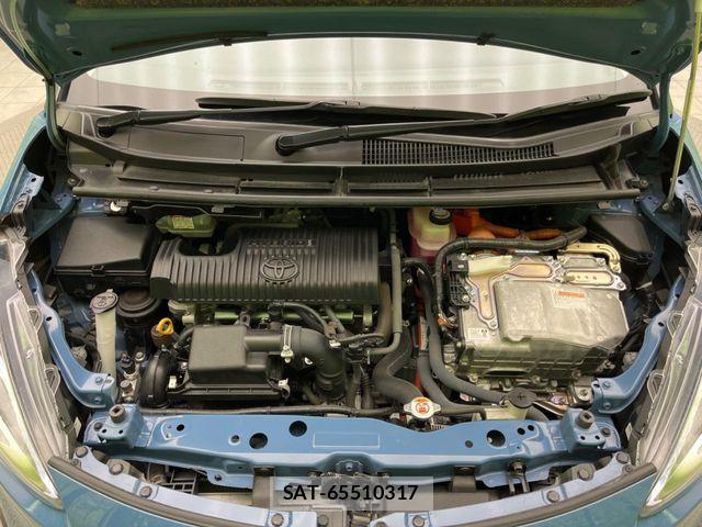 Toyota SIENTA 2021-11 6817269-18