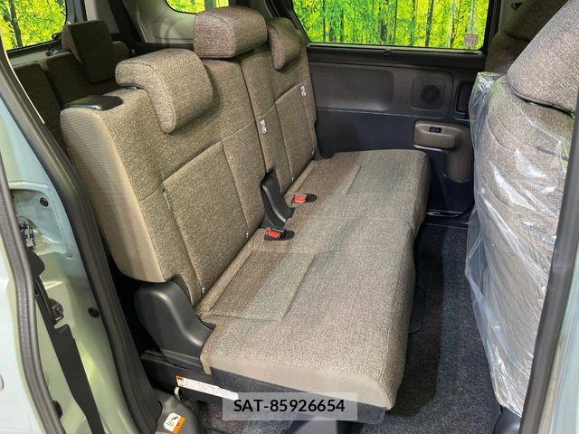 Toyota SIENTA 2026-01 6912692-9