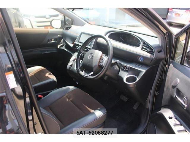Toyota SIENTA 2021-03 6912734-23