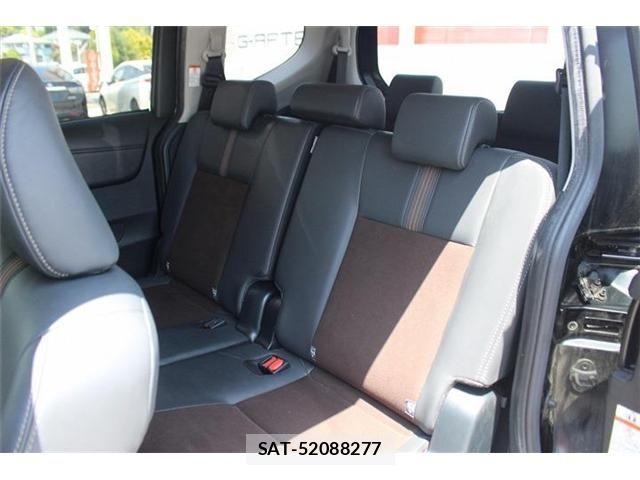 Toyota SIENTA 2021-03 6912734-28