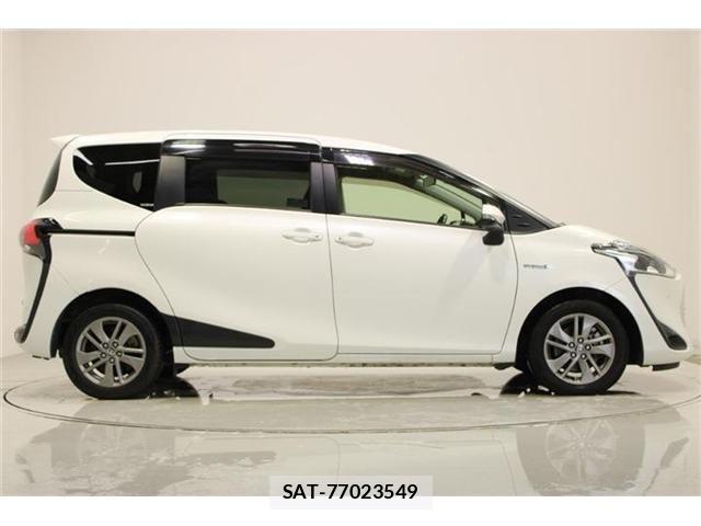 Toyota SIENTA 2019-02 6912746-13