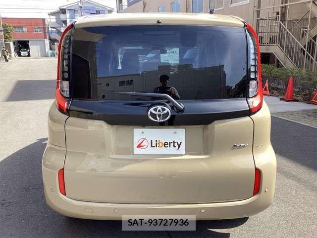 Toyota SIENTA 2026-01 6912690-12