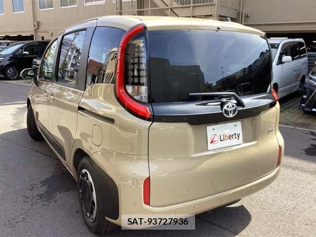 Toyota SIENTA 2026-01 6912690-13