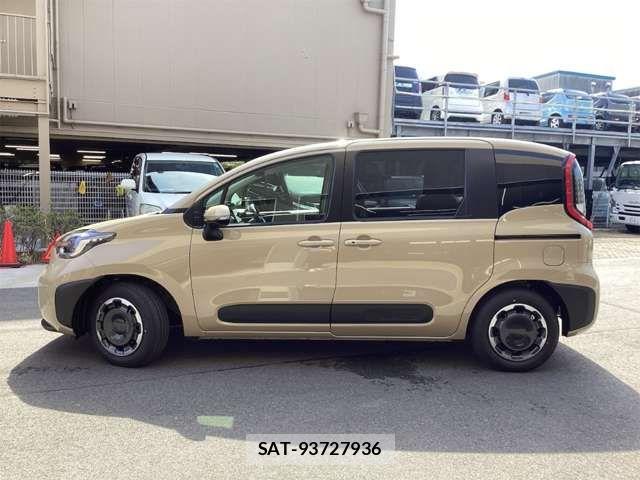 Toyota SIENTA 2026-01 6912690-14